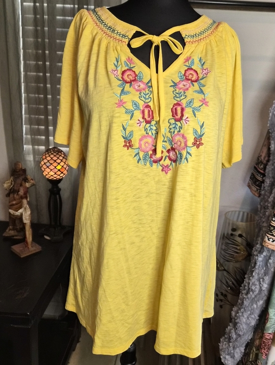 Lane Bryant Tops - Lane Bryant Yellow Embroidered Tie-Neck Tunic #0068